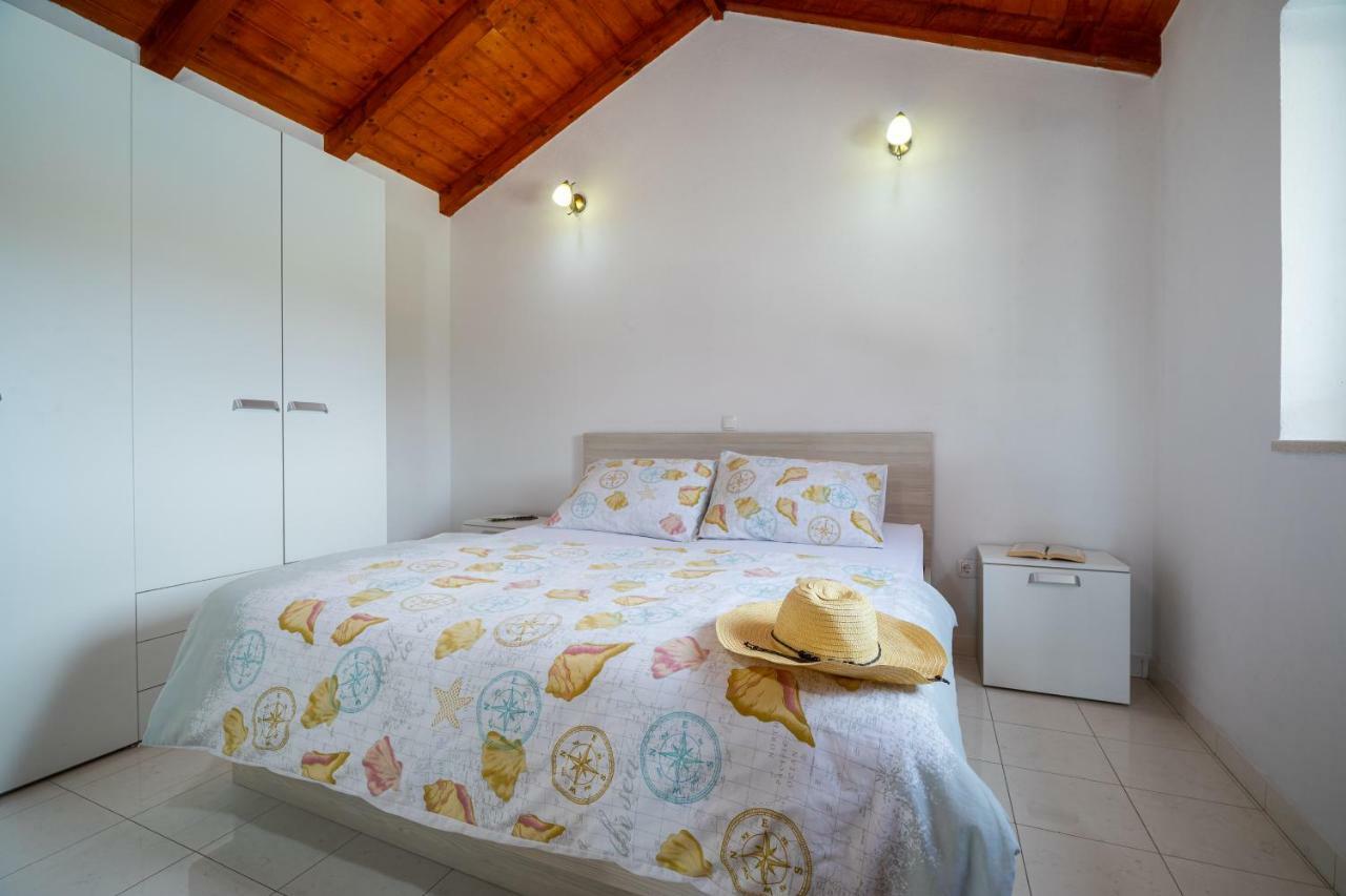 Willa Vineyard House & Olive Grove House Račišće Zewnętrze zdjęcie